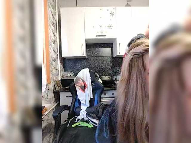 Innokentiy449's BongaCams show and profile