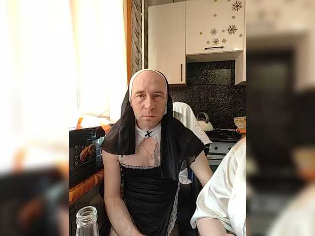 Innokentiy449's BongaCams show and profile