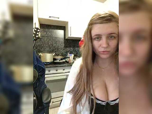 Innokentiy449 from BongaCams