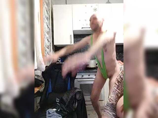 Innokentiy449's BongaCams show and profile