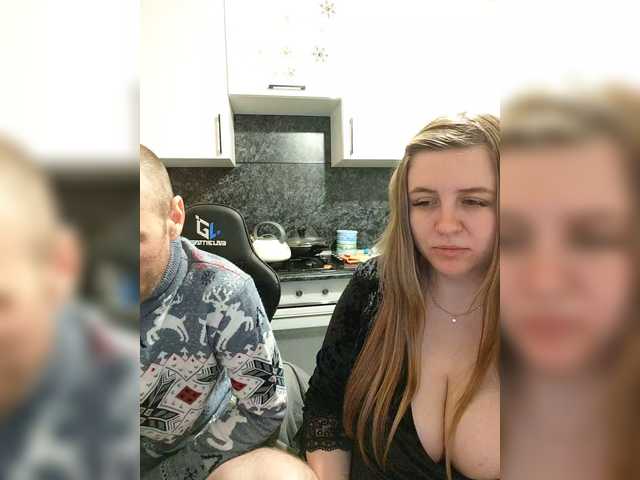 Innokentiy449's BongaCams show and profile