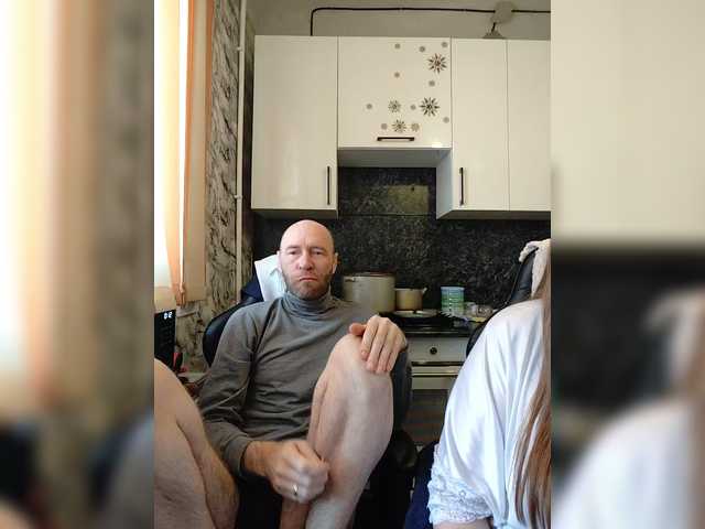 Innokentiy449's BongaCams show and profile