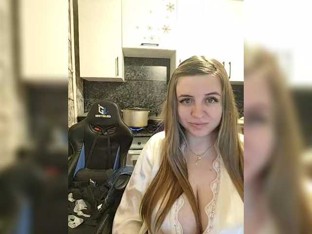 Innokentiy449's BongaCams show and profile