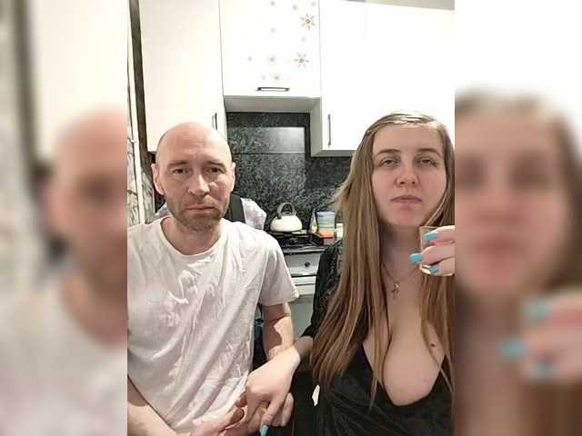 Innokentiy449's BongaCams show and profile