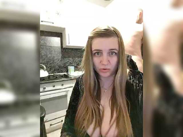 Innokentiy449's BongaCams show and profile