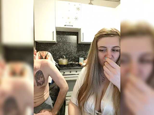 Innokentiy449's BongaCams show and profile