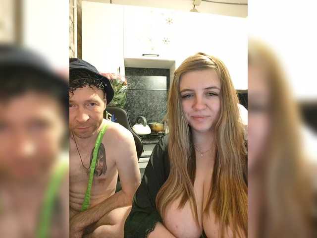 Innokentiy449's BongaCams show and profile