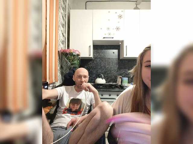 Innokentiy449's BongaCams show and profile