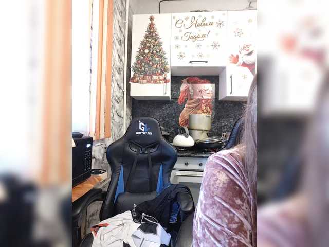 Innokentiy449's BongaCams show and profile