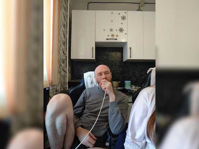 Innokentiy449 from BongaCams