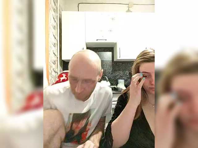 Innokentiy449's BongaCams show and profile