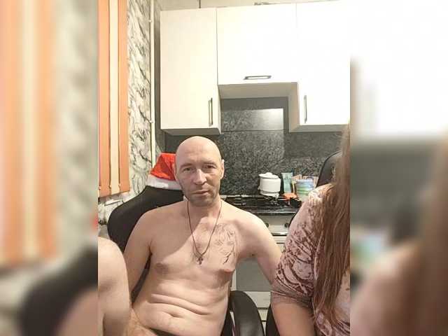 Innokentiy449 from BongaCams