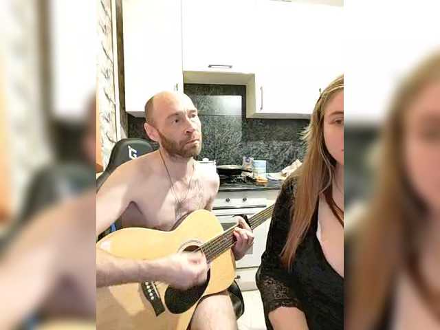 Innokentiy449's BongaCams show and profile