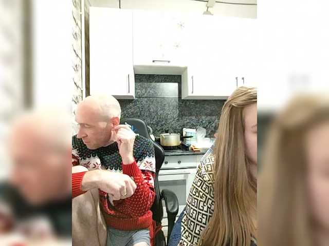 Innokentiy449's BongaCams show and profile