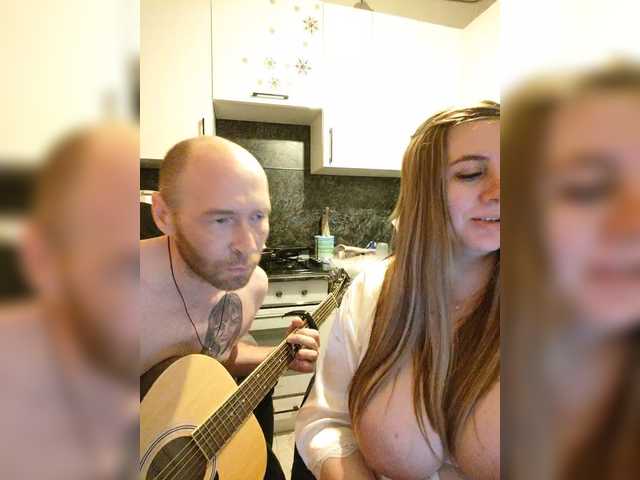 Innokentiy449's BongaCams show and profile