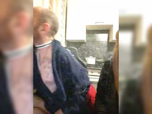 Sex chat gratuit in direct cu Innokentiy449 pe BongaCams