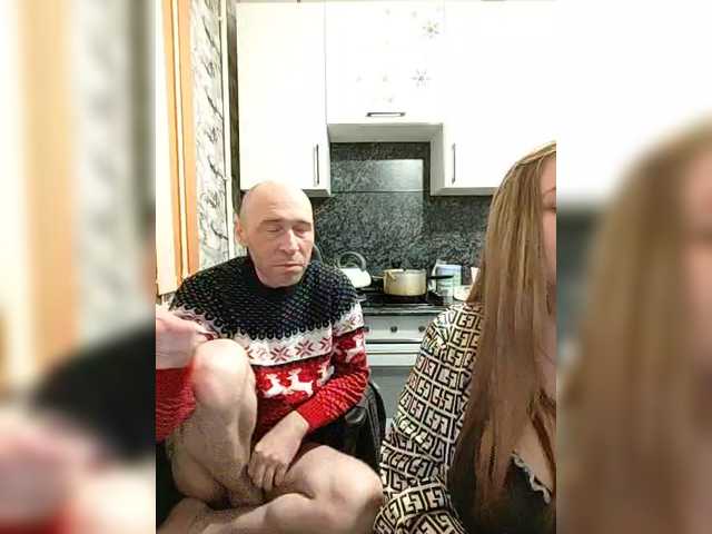 Innokentiy449's BongaCams show and profile