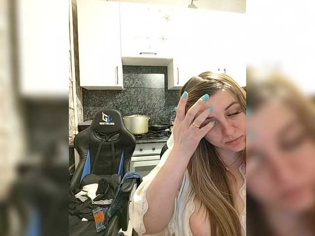 Innokentiy449's BongaCams show and profile