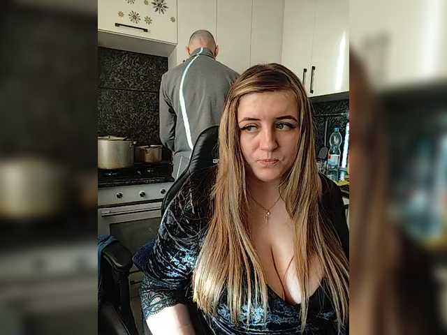 Innokentiy449's BongaCams show and profile