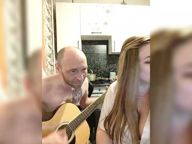 Innokentiy449's BongaCams show and profile