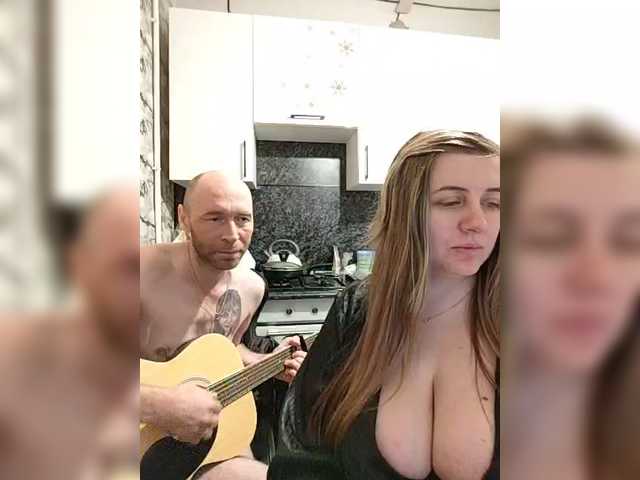 Innokentiy449's BongaCams show and profile