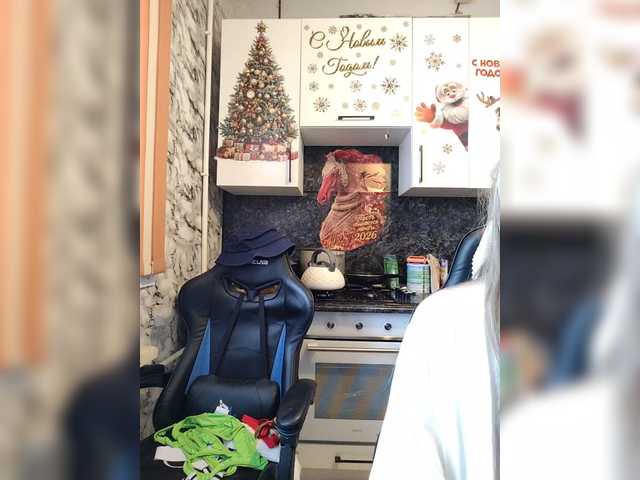 Innokentiy449's BongaCams show and profile