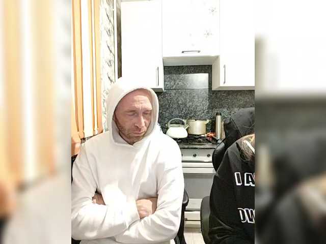 Innokentiy449's BongaCams show and profile