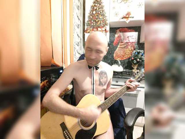 Innokentiy449 live cam