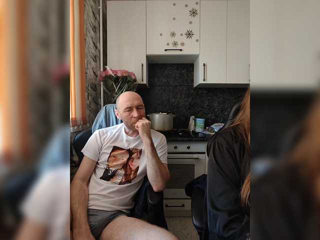 Innokentiy449's BongaCams show and profile