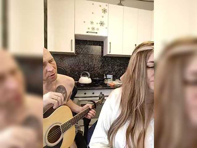 Innokentiy449's BongaCams show and profile