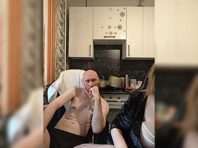 Innokentiy449's BongaCams show and profile