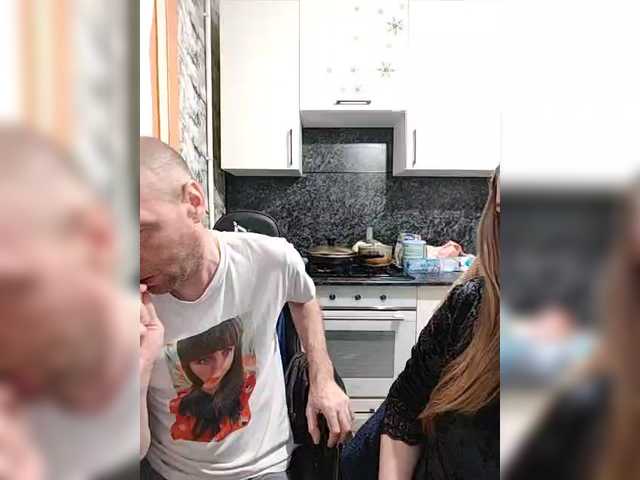 Innokentiy449's BongaCams show and profile