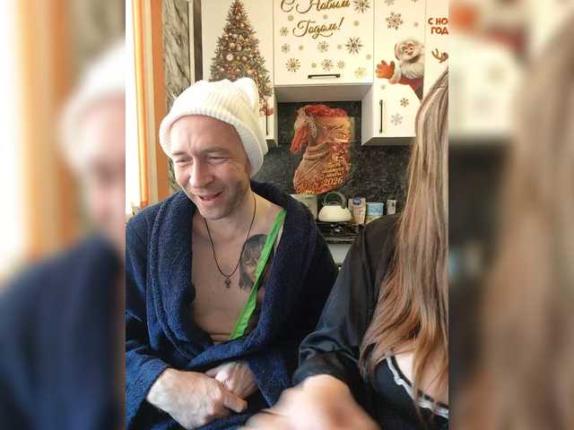 Innokentiy449's BongaCams show and profile