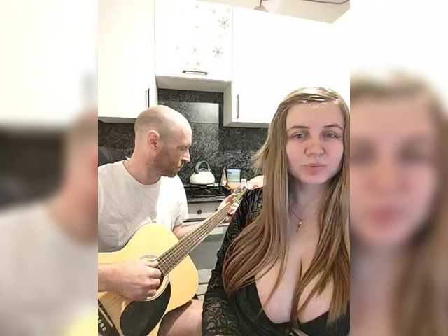 Innokentiy449's BongaCams show and profile