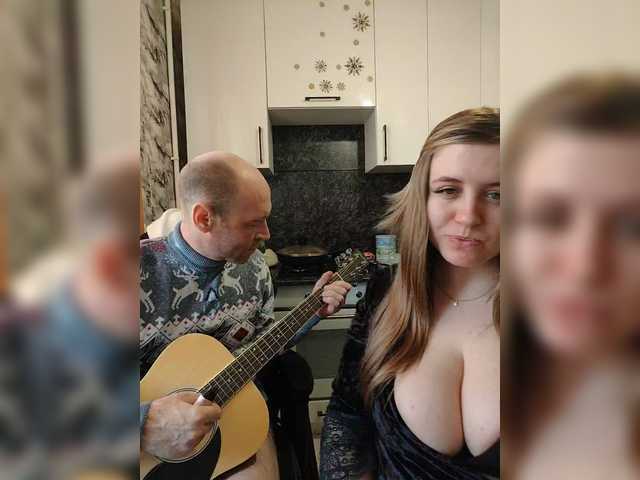 Innokentiy449's BongaCams show and profile