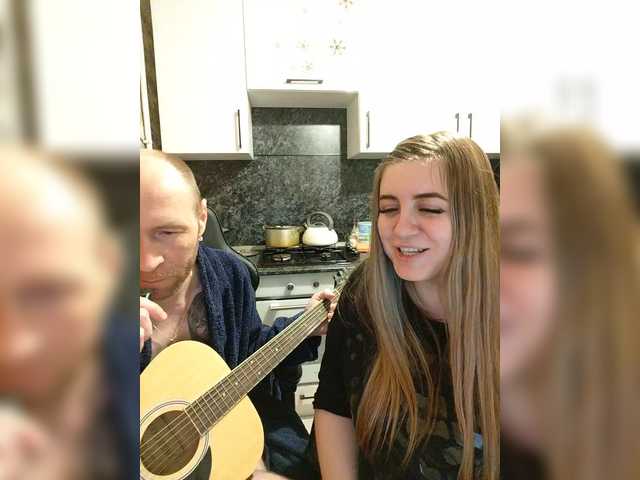 Innokentiy449's BongaCams show and profile