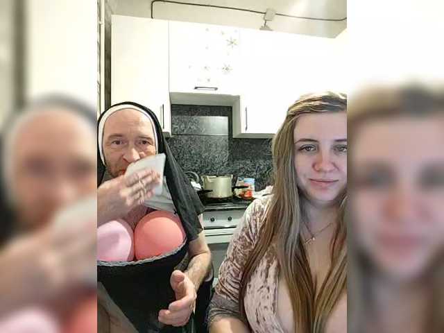 Innokentiy449's BongaCams show and profile