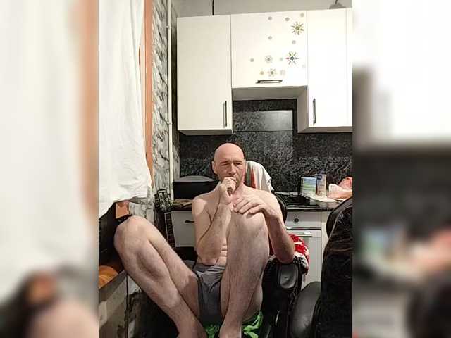 Innokentiy449's BongaCams profile