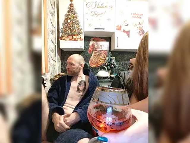 Innokentiy449's BongaCams show and profile