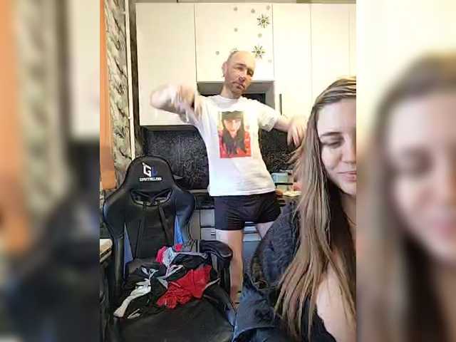 Innokentiy449's BongaCams show and profile