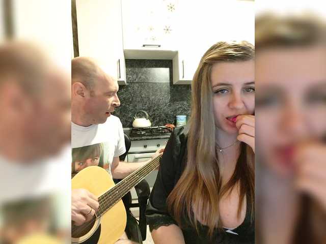 Innokentiy449's BongaCams show and profile