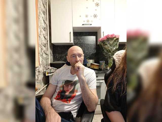 Innokentiy449's BongaCams show and profile