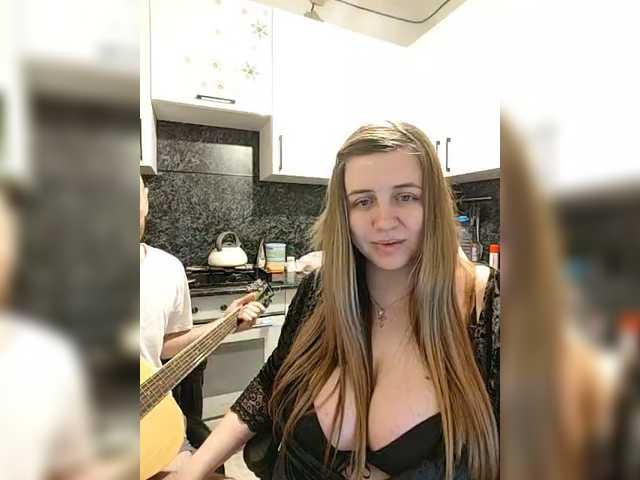 Innokentiy449's BongaCams show and profile