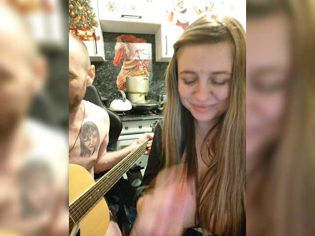 Innokentiy449's BongaCams show and profile