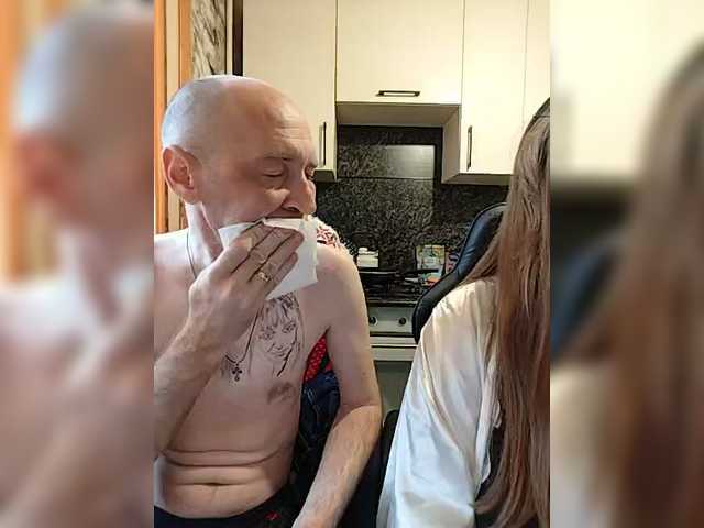 Sex chat gratuit in direct cu Innokentiy449 pe BongaCams