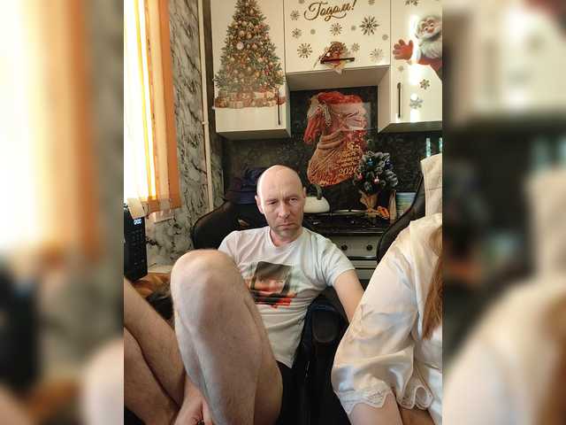 Innokentiy449's BongaCams show and profile