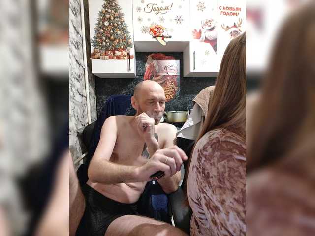 Innokentiy449's BongaCams show and profile