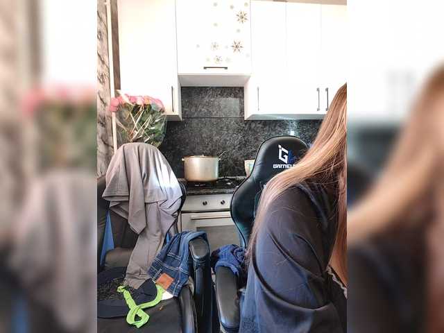 Innokentiy449's BongaCams show and profile