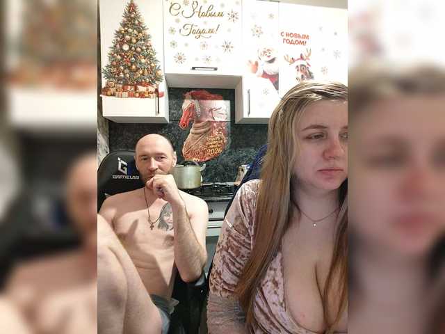 Innokentiy449's BongaCams show and profile