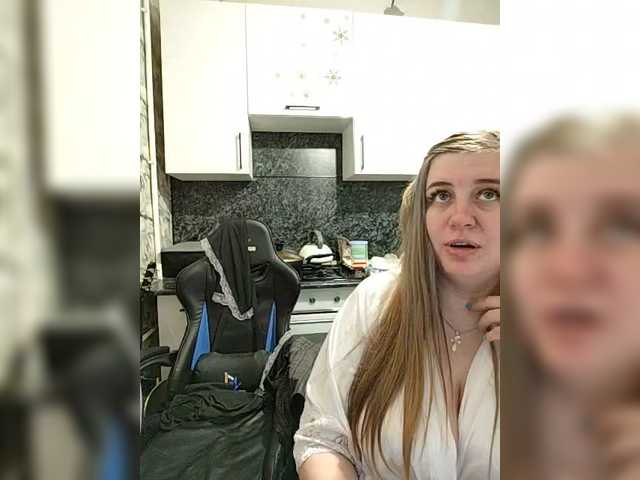 Innokentiy449's BongaCams show and profile